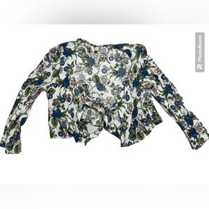 Tilly’s floral top!
